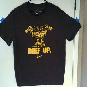 NEW NIKE Dri-FIT TRAINING "Beef Up Fitness Tee" MENS BROWN T-SHIRT XL HV3145-237